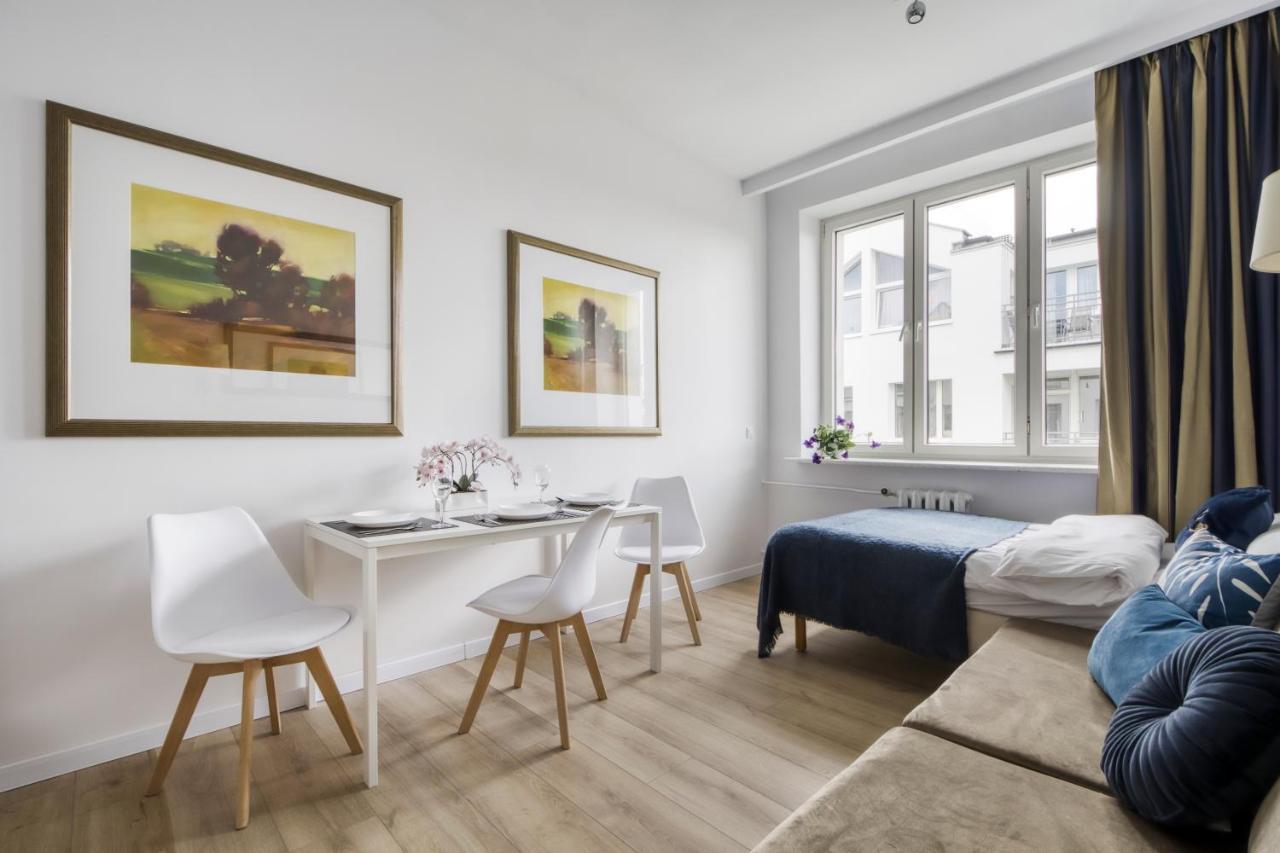 23 Unit Miniapartments Warszawa Lotnisko Okecie Fajne Ministudio Przy Bitwy Warszawskiej Exteriör bild